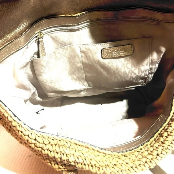 Michael Kors tan straw with gold metallic leather shoulder handbag - Picture 7 of 10